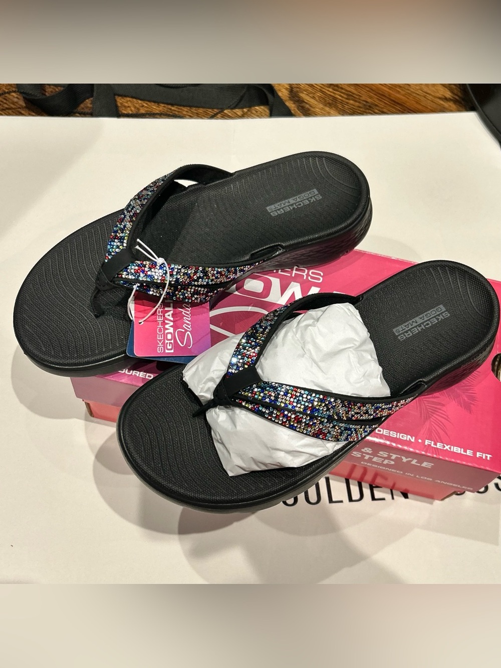 Skechers women’s goga mat cushioned walk black rhinestones sandals size 10